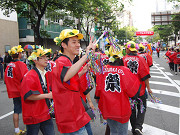 dontaku-05_thumb.jpg